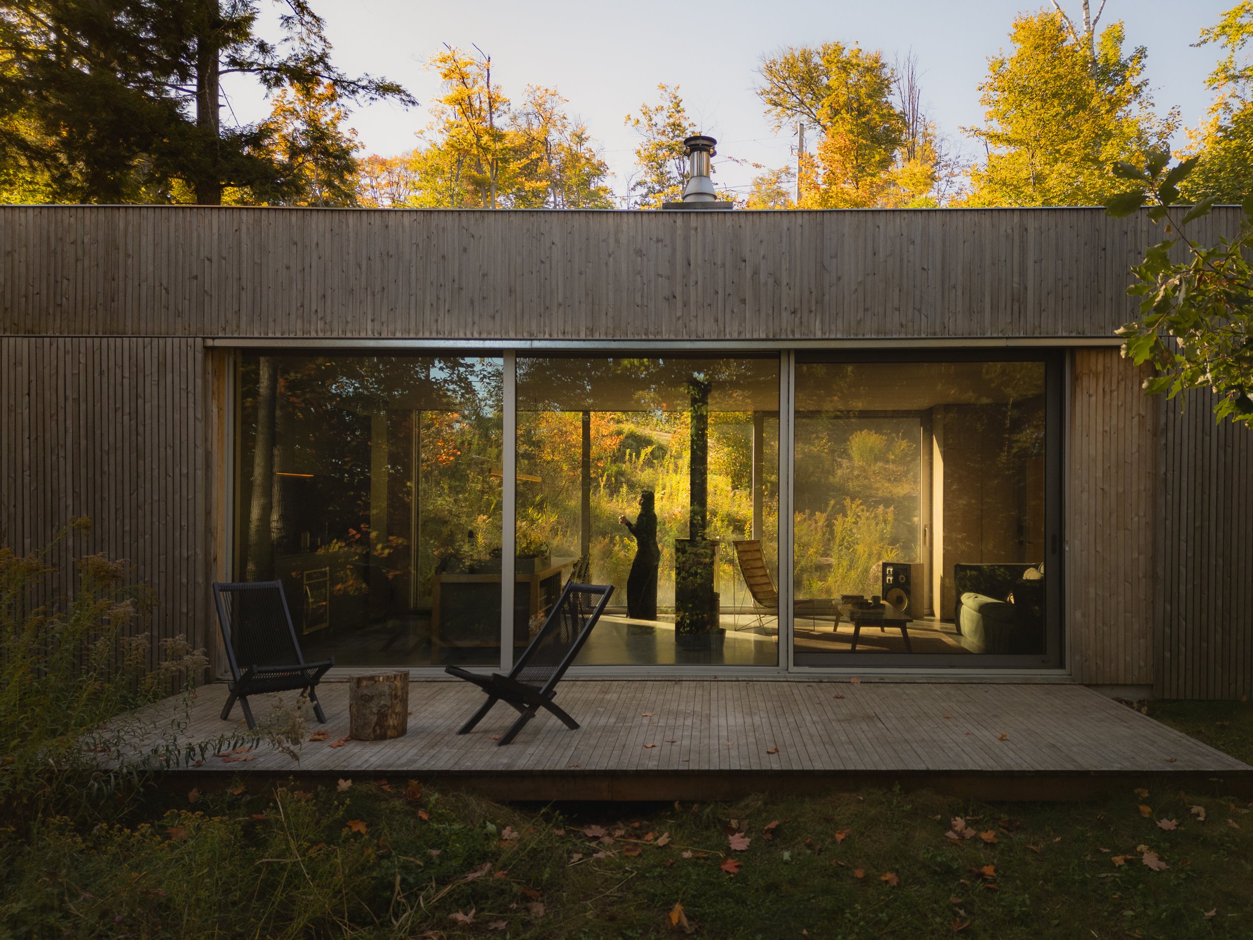 hinterhouse in tremblant - quebec
